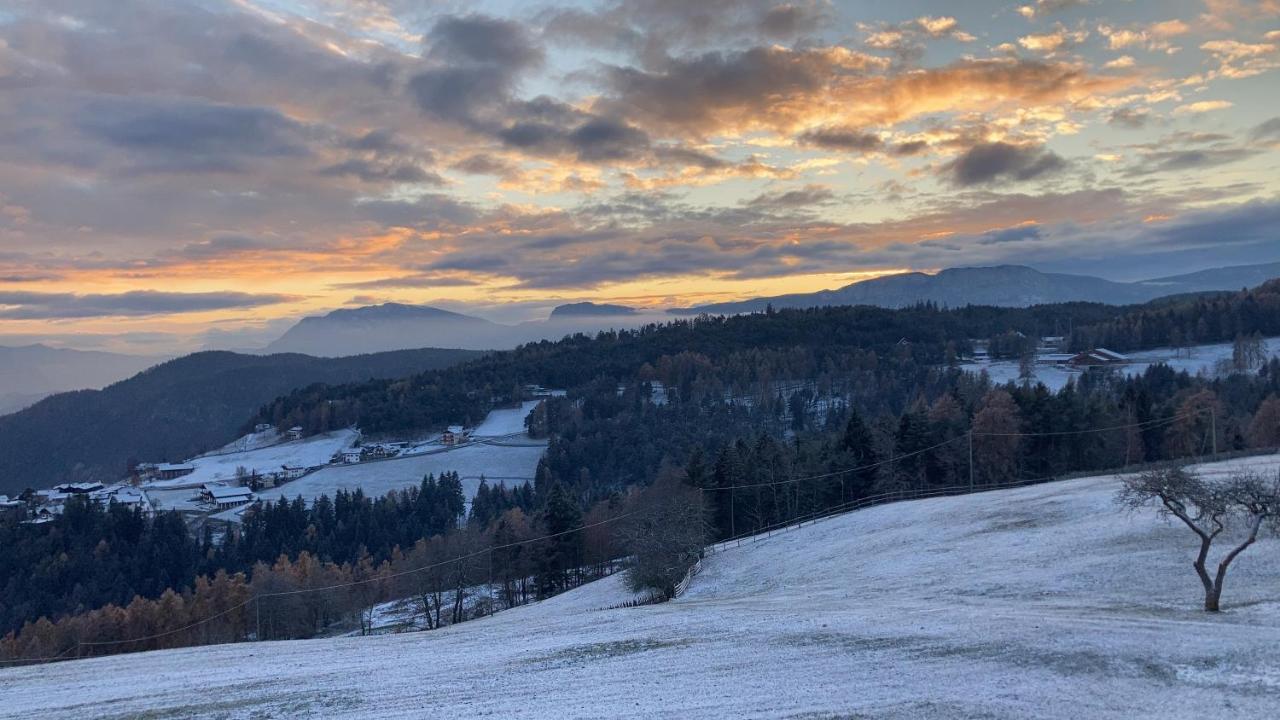 Rempphof Lägenhet San Genesio Atesino Exteriör bild